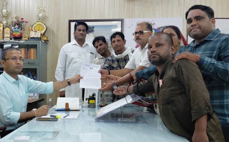 चम्बल बचाओ आन्दोलन ने सौंपा जिला कलैक्टर के नाम ज्ञापन, चंबल नदी में गिर रहे दो दर्जन प्रदूषित नालों को रोकने की मांग