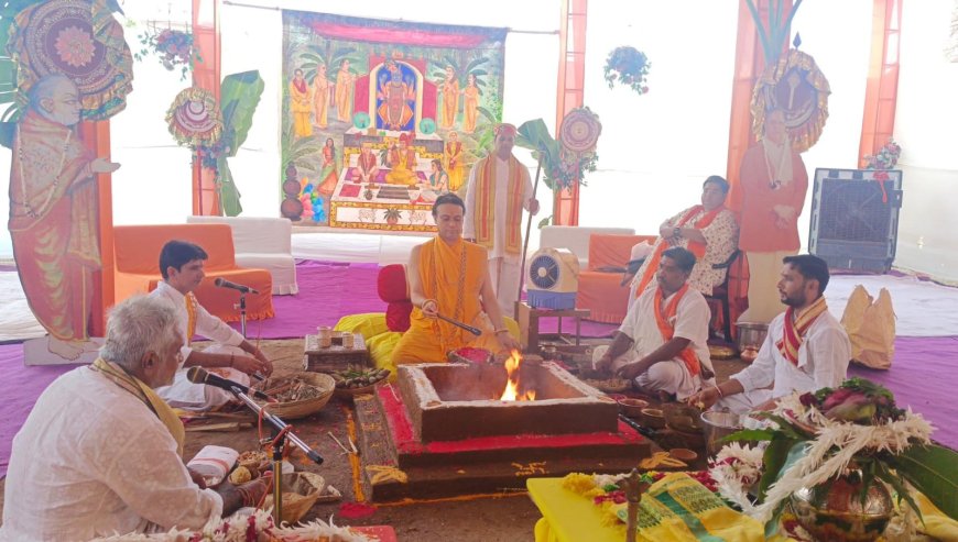 Kota: शुद्धाद्वैत प्रथम पीठ श्री बड़े मथुराधीश मंदिर पर श्रीगोपाल यज्ञ