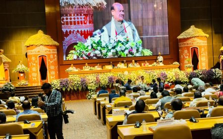 लोकसभा अध्यक्ष ओम बिरला ने ओडिशा के भुवनेश्वर में अनुसूचित जाति, जनजाति महासम्मेलन को संबोधित किया